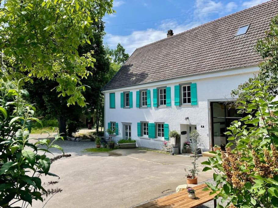 Zauberhafte Ferienscheune Im Hofgut Alte Oelmuehle Енген Екстериор снимка
